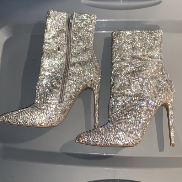 Steve Madden Winona Rhinestone Stiletto High Heel Bootie Mid-Calf - Picture 4 of 12